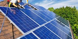 Production de l’électricité photovoltaïque rentable à Saint-Julien-de-Peyrolas